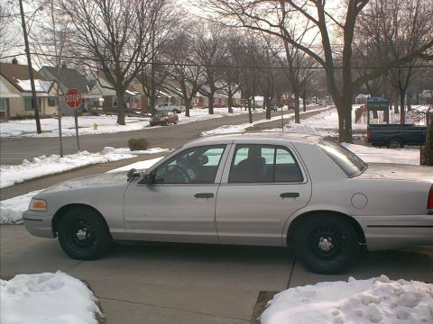1999 Ford Crown Victoria