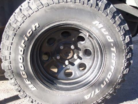 1998 Jeep TJ - another shot of the tires