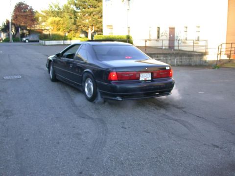1990 Ford Thunderbird - Testing the rebuilt limited slip.