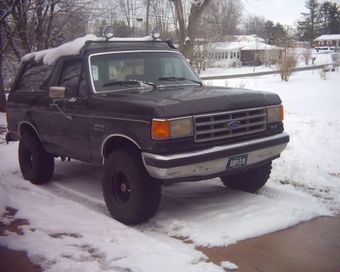 1987 Ford Bronco photo