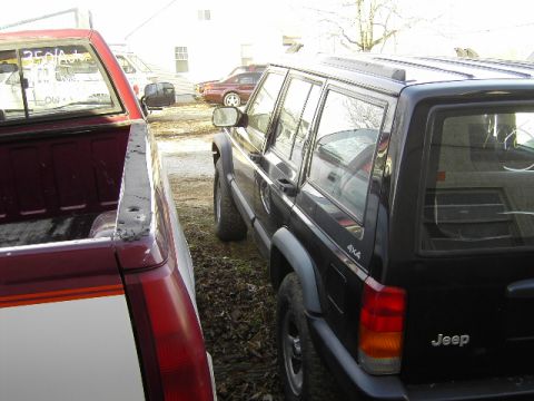 1998 Jeep Cherokee photo