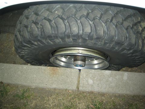 1990 Ford Bronco - I come home tonight & find this.