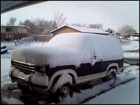 1981 Ford Bronco - Feb. 16th 2006 - Foot over night, most I've seen since I've moved here