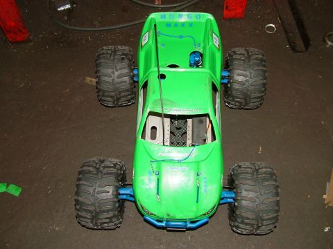 1994 Ford Bronco - This remote control monster truck has "MONGO MAXX" written on its body.