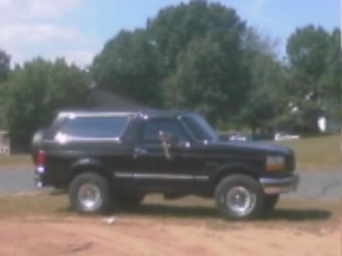 1993 Ford Bronco photo