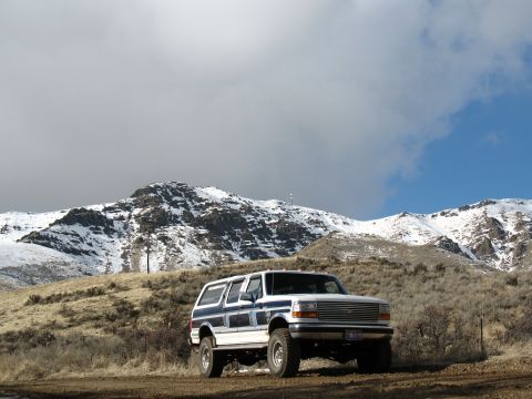 1994 Ford C-350 (Centurion Conversions) - sneaking in truck content
