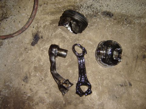 1992 Ford Bronco - These engine parts appear to have suffered catastrophic failure.