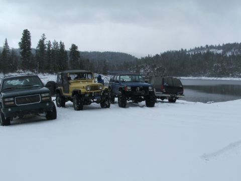 1983 Jeep CJ7 - At the lake for lunch