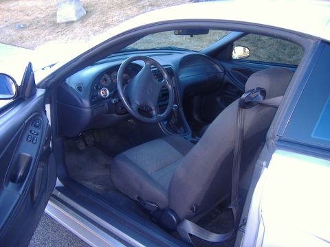 2003 Ford Mustang photo