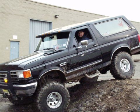 1989 Ford Bronco - WOW!