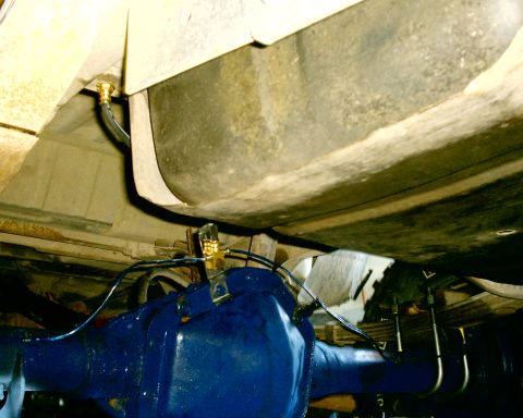 1985 Ford Bronco - used a Napa replacement brake hose for 76 Chevy 14-bolt and a 1/4 to 5/16 adapter to connect to stock bronco brake line. Made bracket from…