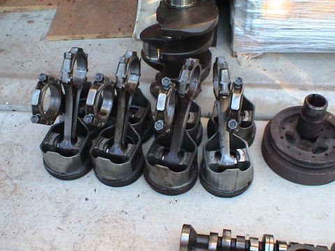 1963 Ford 427 - Rods and Pistons