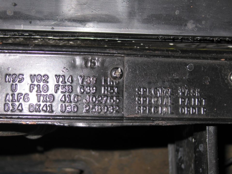 Fender tag stamped with codes N95 V02 Y14 and SPECIAL MASK PAINT ORDER text