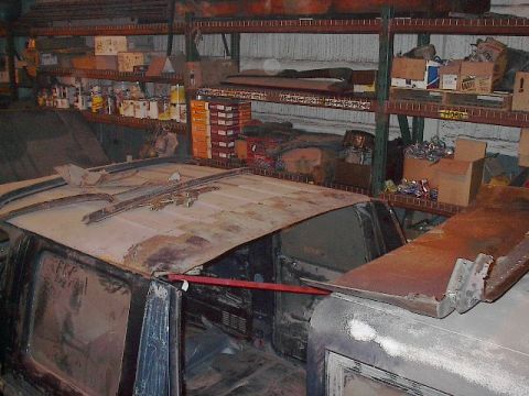 1990 Ford C-350 (Centurion Conversions) - Old roof removed