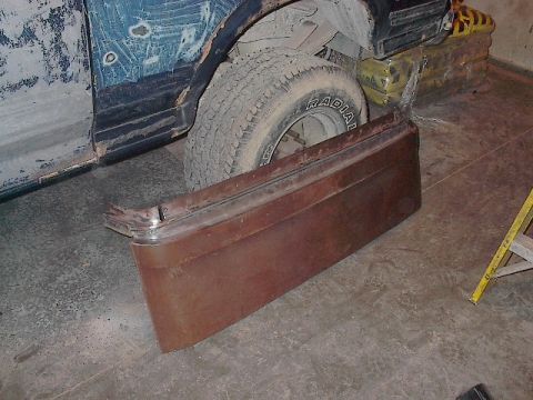 1990 Ford C-350 (Centurion Conversions) - New roof section