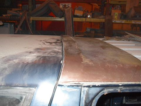1990 Ford C-350 (Centurion Conversions) - fit new roof section