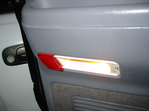 1995 Ford Bronco - cover fell off i fixed it