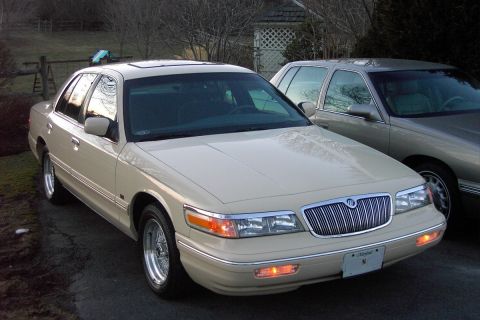 1996 Mercury Grand Marquis - RH front angle
