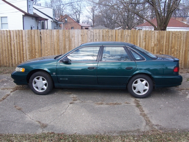 1993 Ford Taurus
