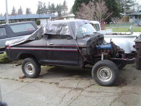 1979 Ford Bronco - Pushed it outside