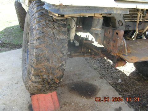 1991 Ford F-150 - Front end is pretty much done, this is first flex test, as much as I could do with a concrete slab and two small ramps