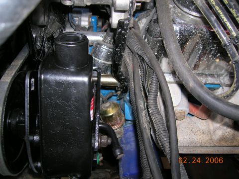 1985 Ford Bronco - closer up shot of pump.