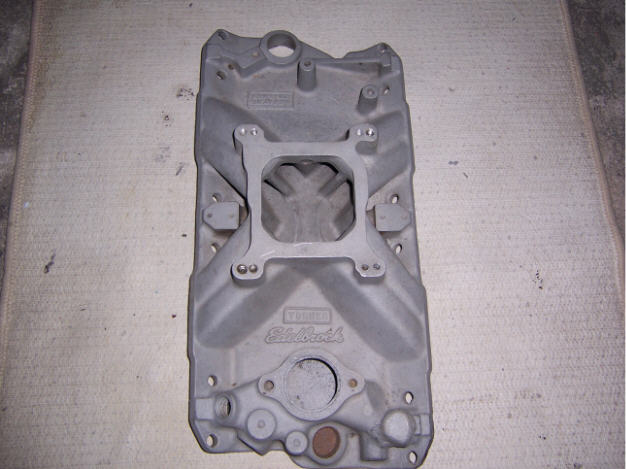 edelbrock torker manifold for SB chevy-never used