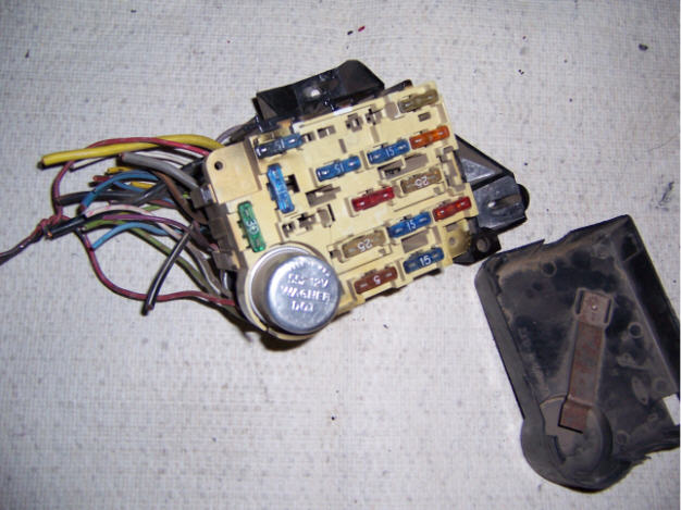 84 fuse block
