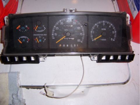1983 Ford Bronco - 89 dash with auto
