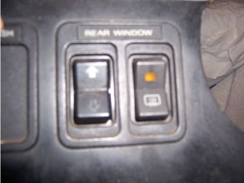 1983 Ford Bronco - switches.....2 defroster switches