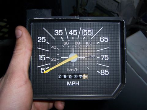 1983 Ford Bronco - speedo to the 84 dash