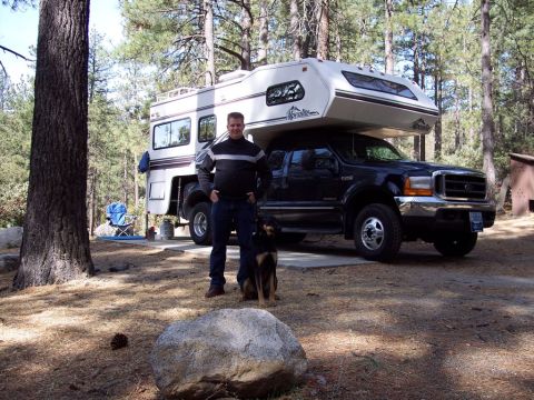 2000 Ford F-250 - Camper was sold days before we bought the Alpenlite 29 foot 5th wheel. Alpenlite makes good stuff.