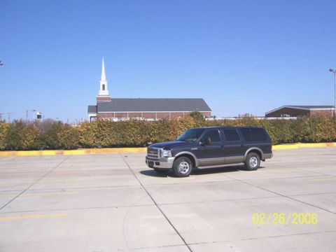 2000 Ford Excursion “Xochi”