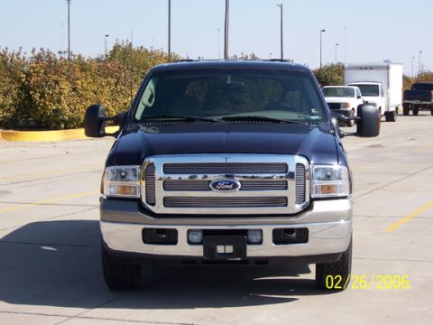 2000 Ford Excursion “Xochi”