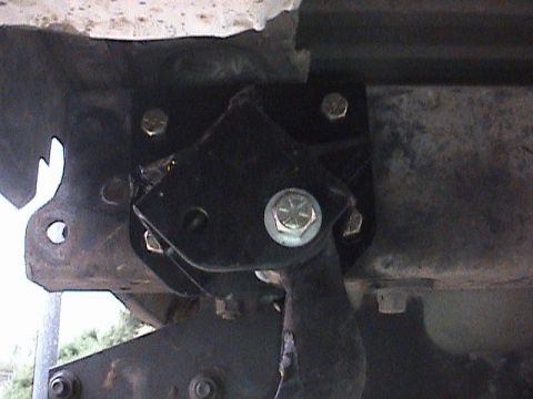 1994 Ford Bronco - Bracket installed for suspension lift modification.