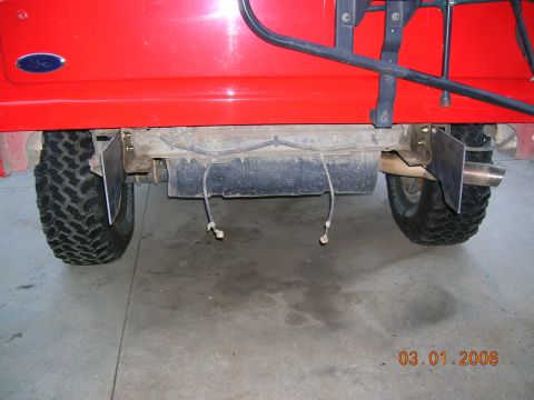 1985 Ford Bronco - rr shot of brackets.