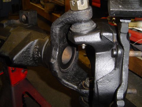 1989 Ford Bronco - Moog balljoints installed