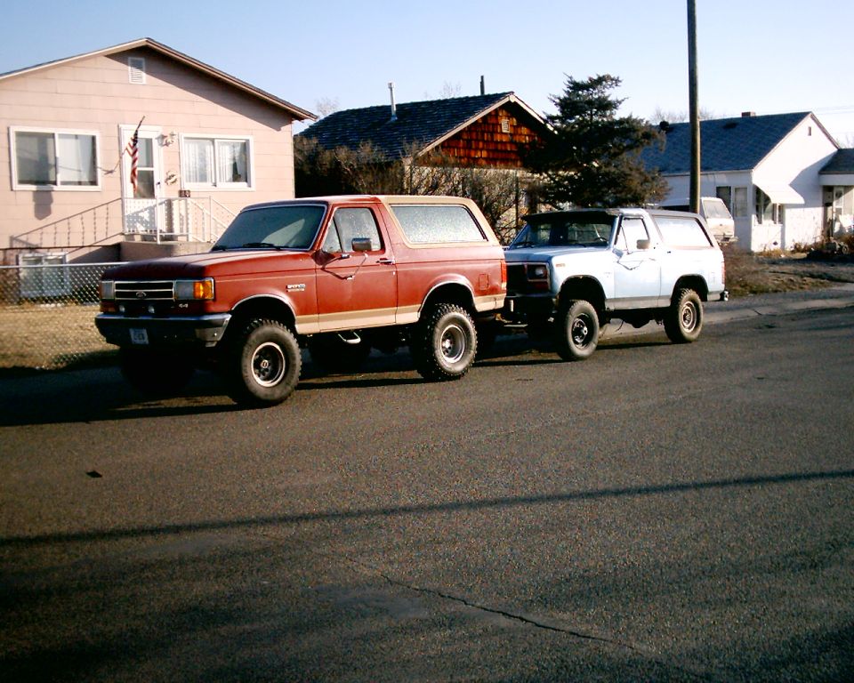 1989 Ford Bronco “Redhorse”