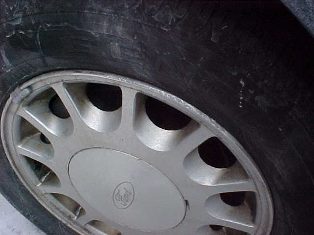 Driver Tire Curbrash 2