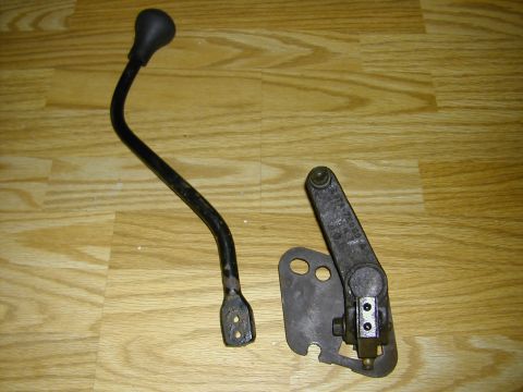 1993 Ford Bronco - bw 1356 Shifter and "guide plate"