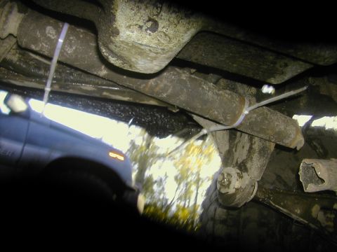 1993 Ford Bronco - zip tied to fram rail