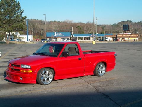 2000 Chevrolet S10 photo