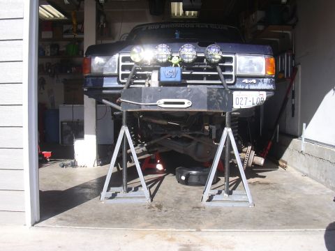1991 Ford Bronco - Let the games begin