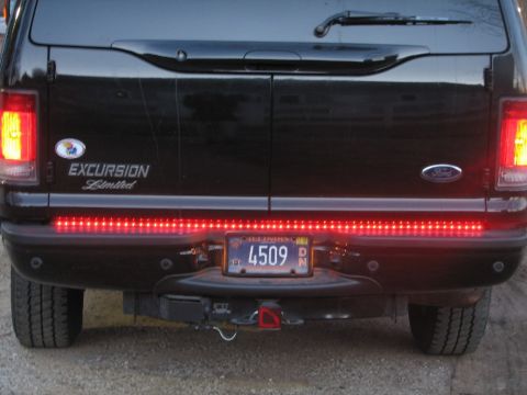 2003 Ford Excursion photo