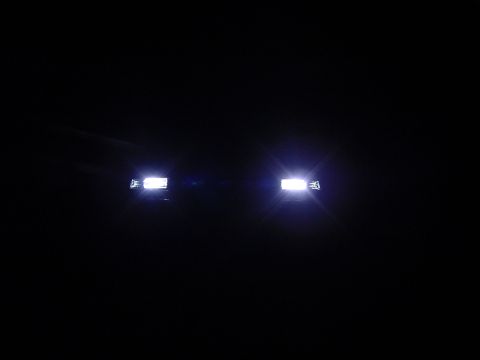 1995 Ford Crown Victoria - low beams 2