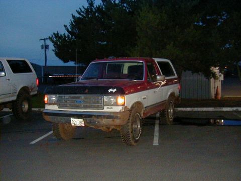 1994 Ford Explorer - This two-tone Ford Bronco appears to be from the late 1980s, not a 1994 model.