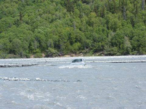1990 Chevrolet Suburban - Some dumb butt floating the river. Hydro locked the motor and had to be towed home.