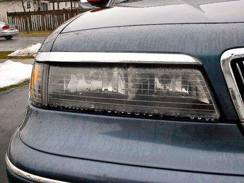 1985 Mercury Grand Marquis - The grille and headlight design suggest a later model Mercury Grand Marquis than the claimed 1985.