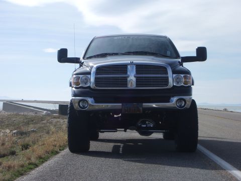 2005 Dodge 2500 photo