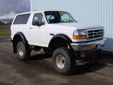 1994 Ford Bronco - With the 3 inch body lift.